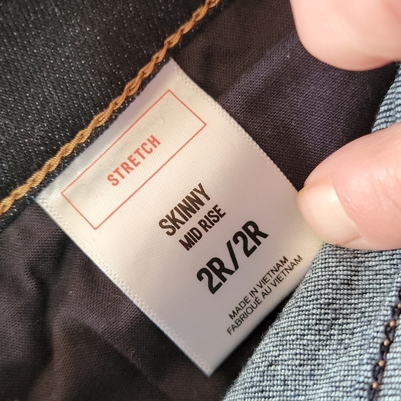 NWOT Express Jeans - Picture 2 of 3